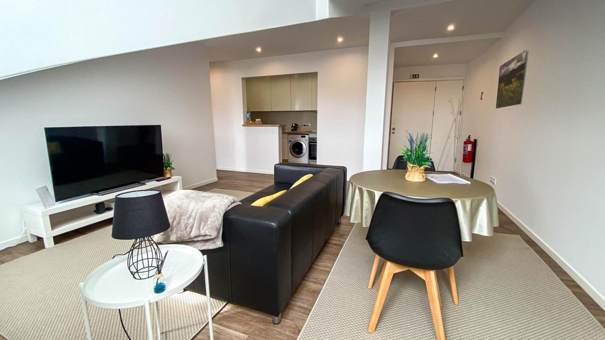 Sao Miguel Charming House By Lfc Apts Ponta Delgada Zewnętrze zdjęcie